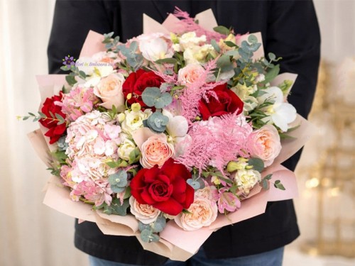 Indragostit de flori - buchet de flori